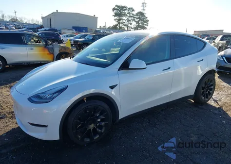 2021 Tesla Model Y Long Range Dual Motor All-Wheel Drive из США, поврежденный, VIN 5YJYGDEE5MF108132